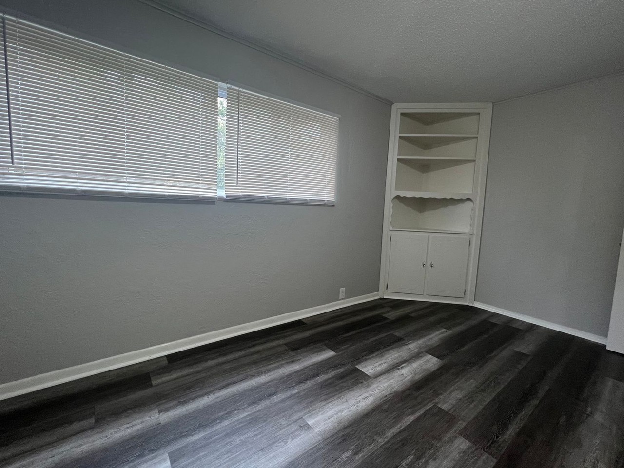 1315 Nw Bessie Ave - Photo 7 of 9