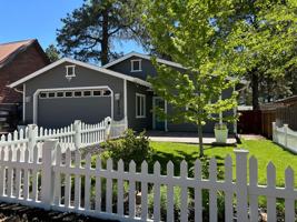 featured image of 2730 N Ellen St