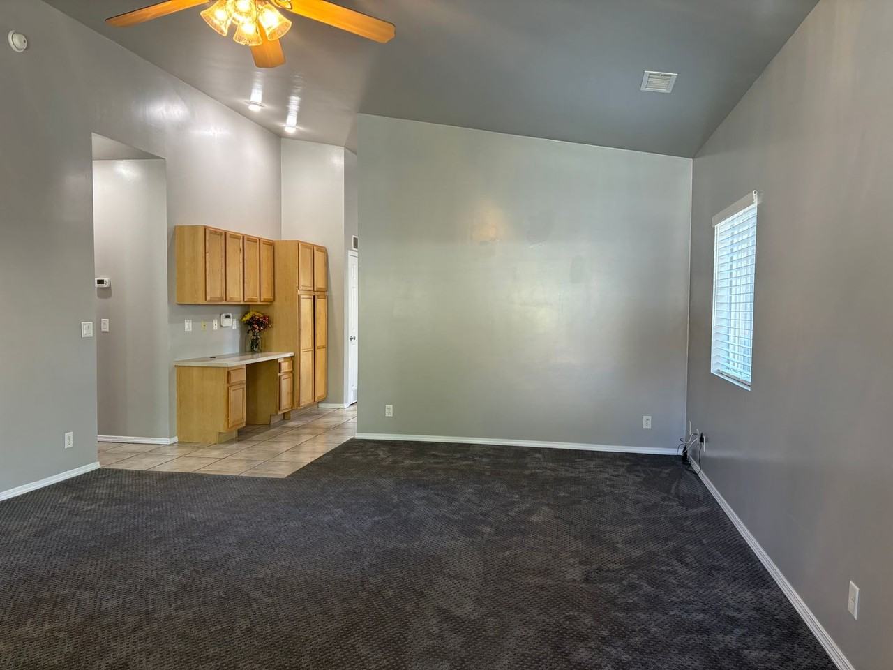 2730 N Ellen St - Photo 5 of 11