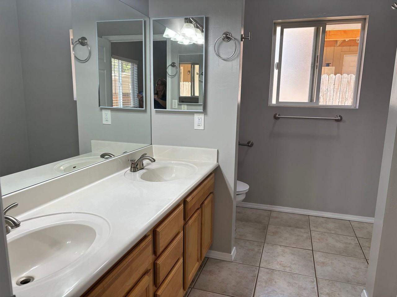 2730 N Ellen St - Photo 7 of 11