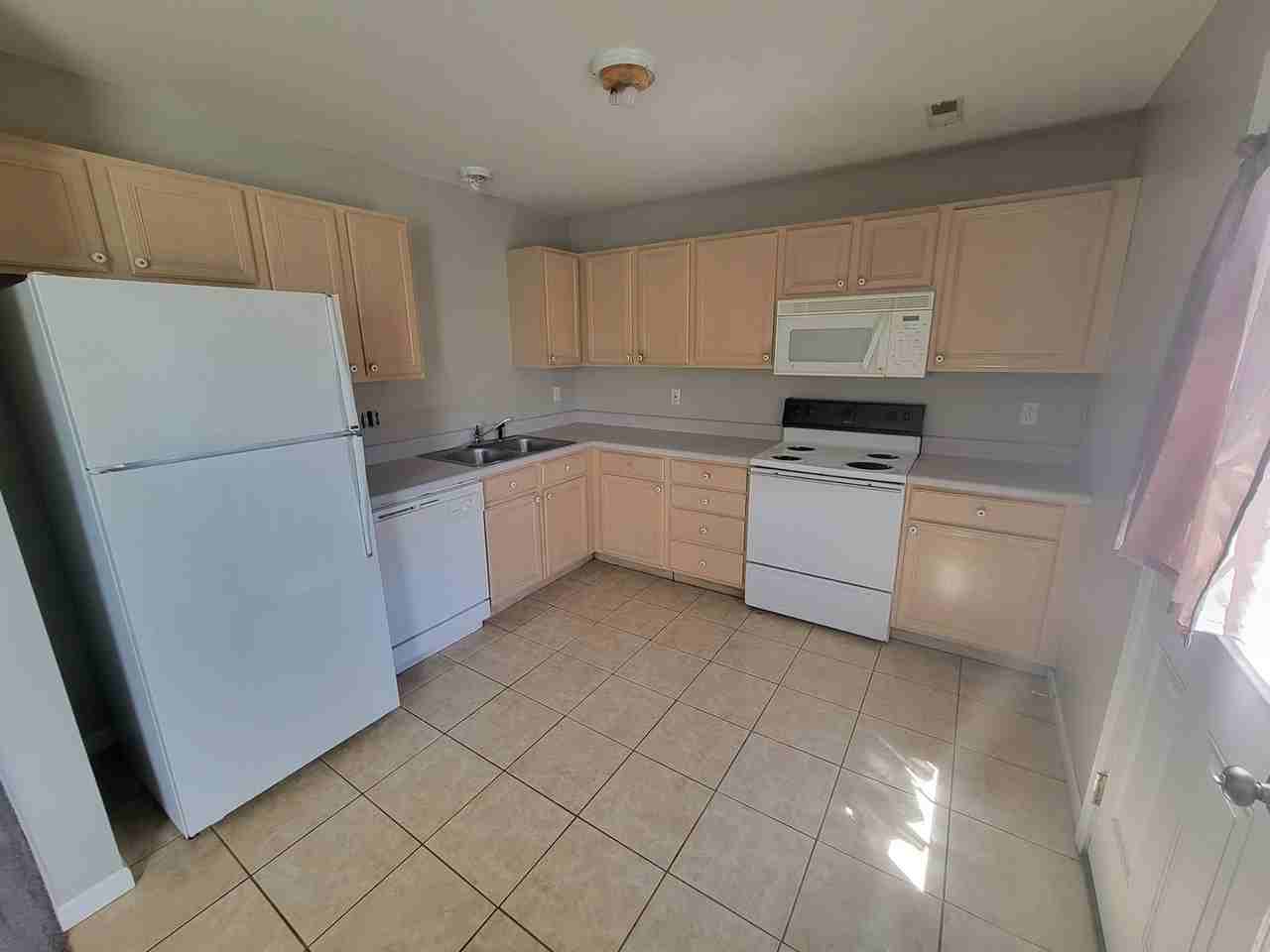 134-136 Albany Dr. - Photo 2 of 9