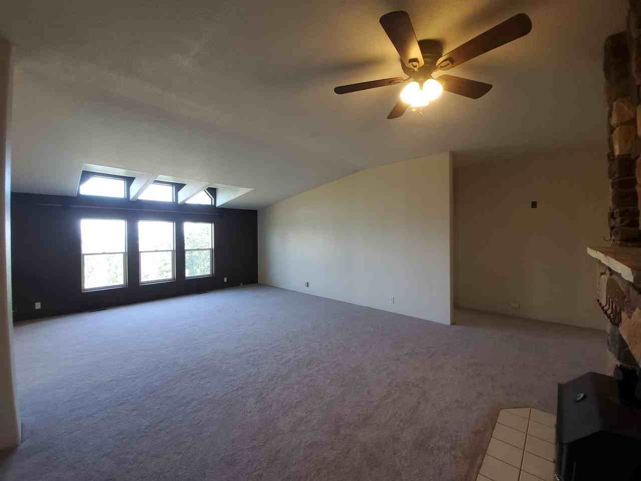 11615 W Romin Rd - Photo 3 of 33