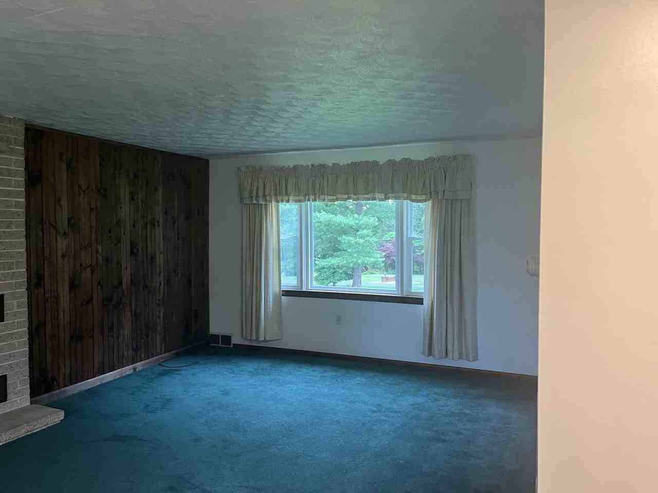 3045 E Prospect Rd - Photo 4 of 14