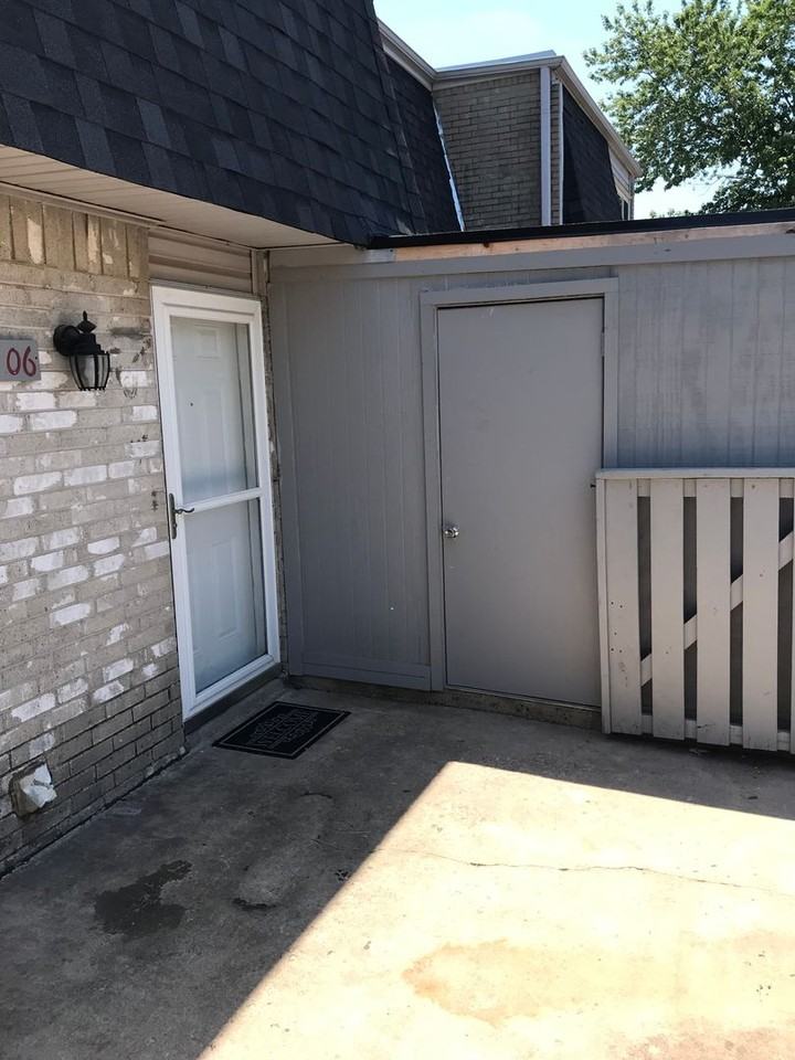 1406 1406 Bill Carroll Dr. - 1406 Bill Carroll Dr. - Photo 3 of 8