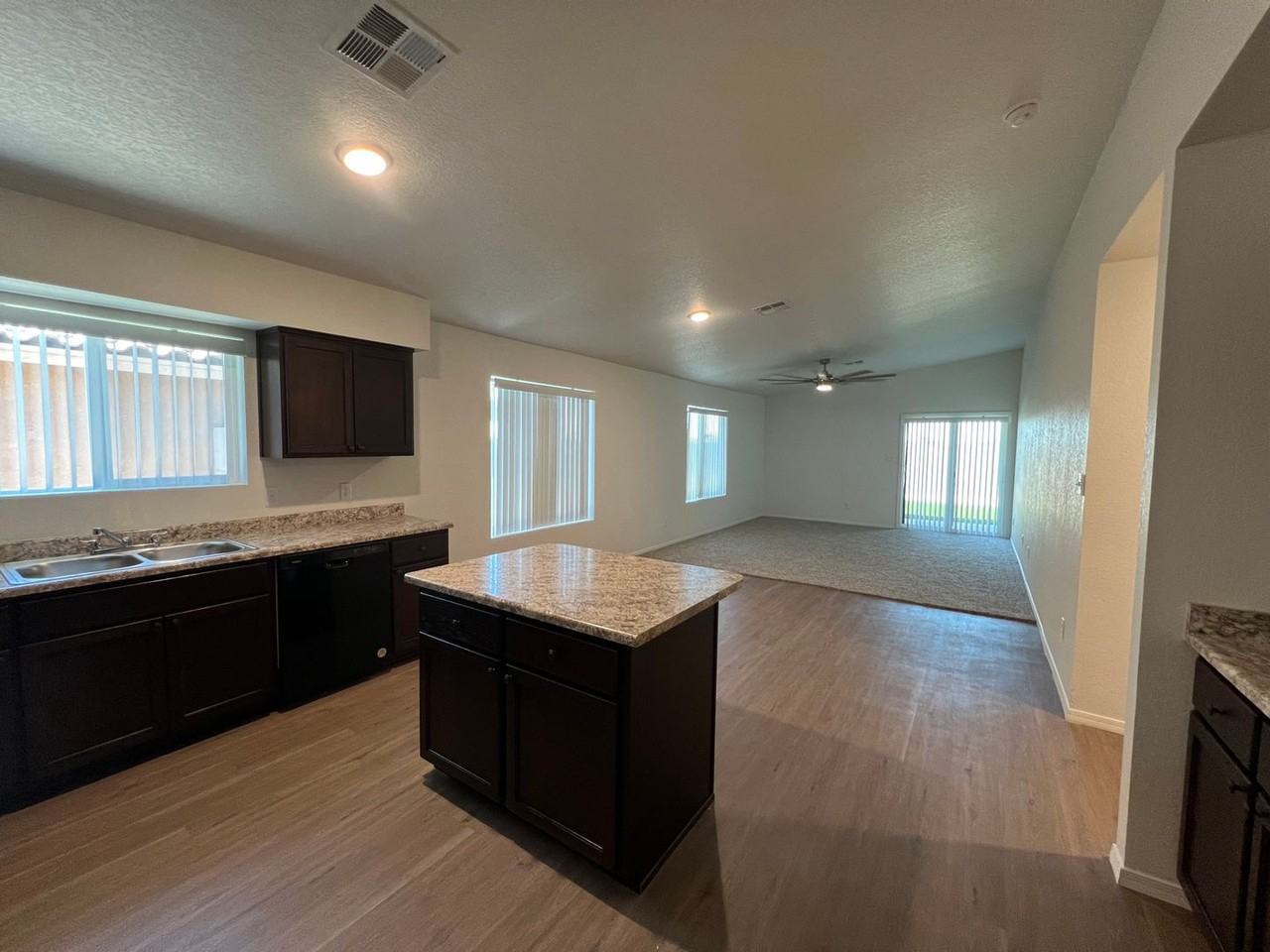 7944 E 46th St - Photo 2 of 27