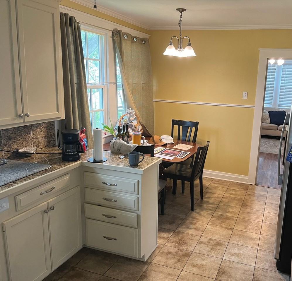 3712 Hyacinth Ave - Photo 4 of 12