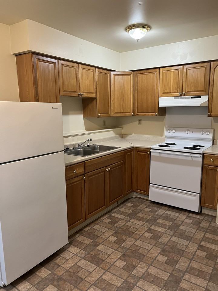 5828 East Road - A4 #A4 - Photo 2 of 7