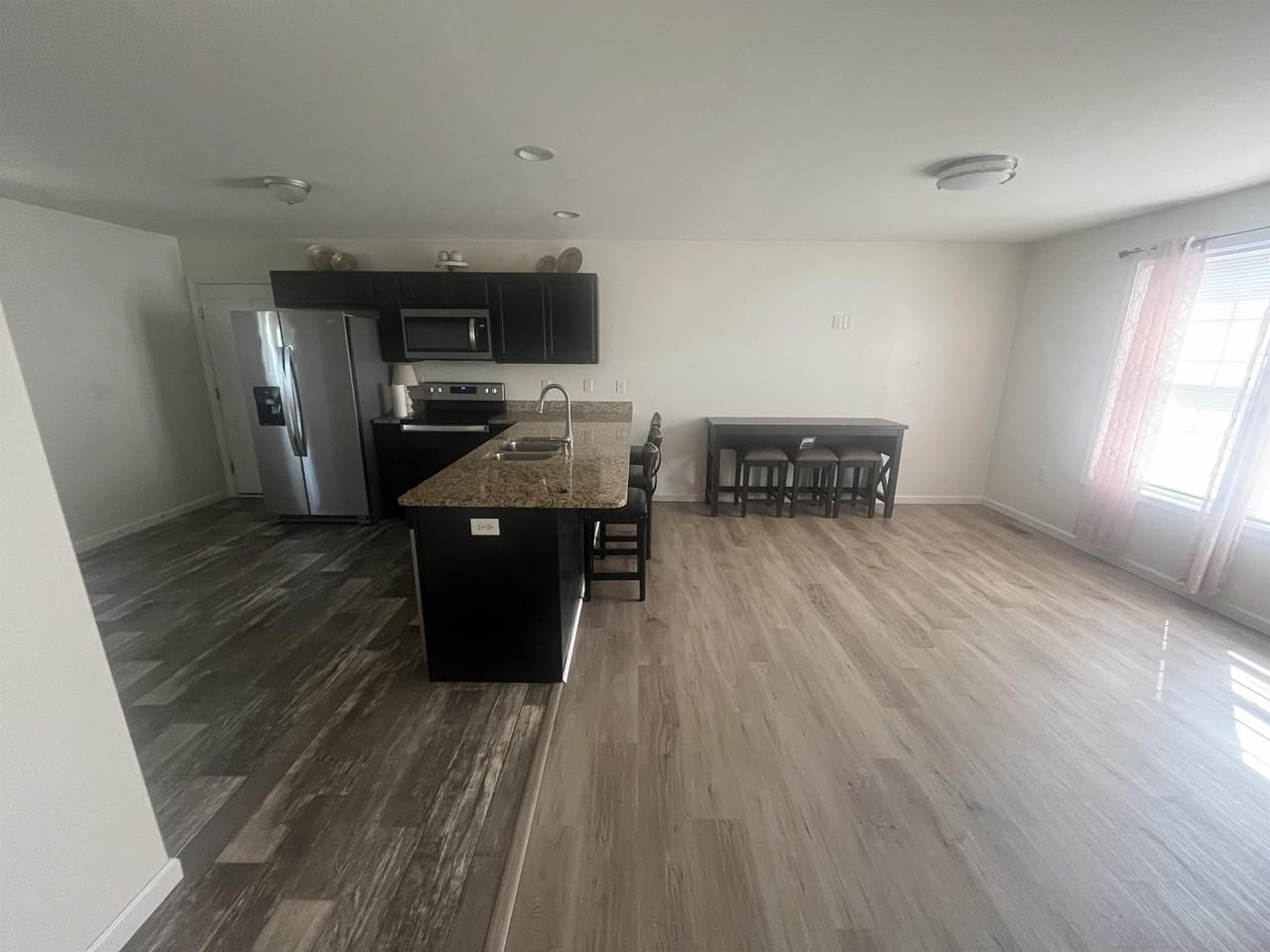 47 Sinker Dr #1 - Photo 2 of 11