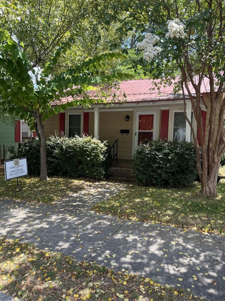 324 Milledge Rd #1 - Photo 2 of 32