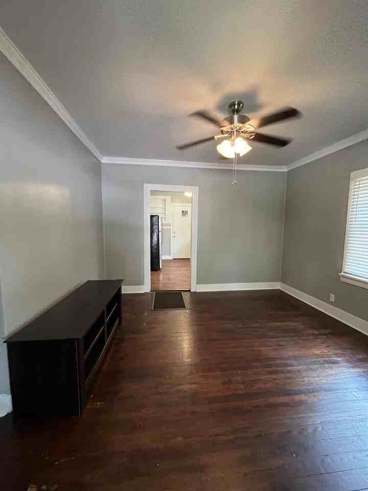 324 Milledge Rd #1 - Photo 3 of 32
