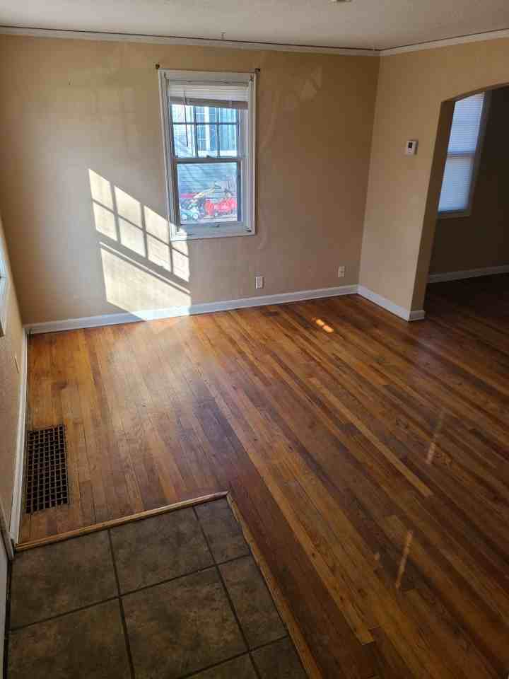 1109 West 3rd Street #2 - Photo 2 of 11