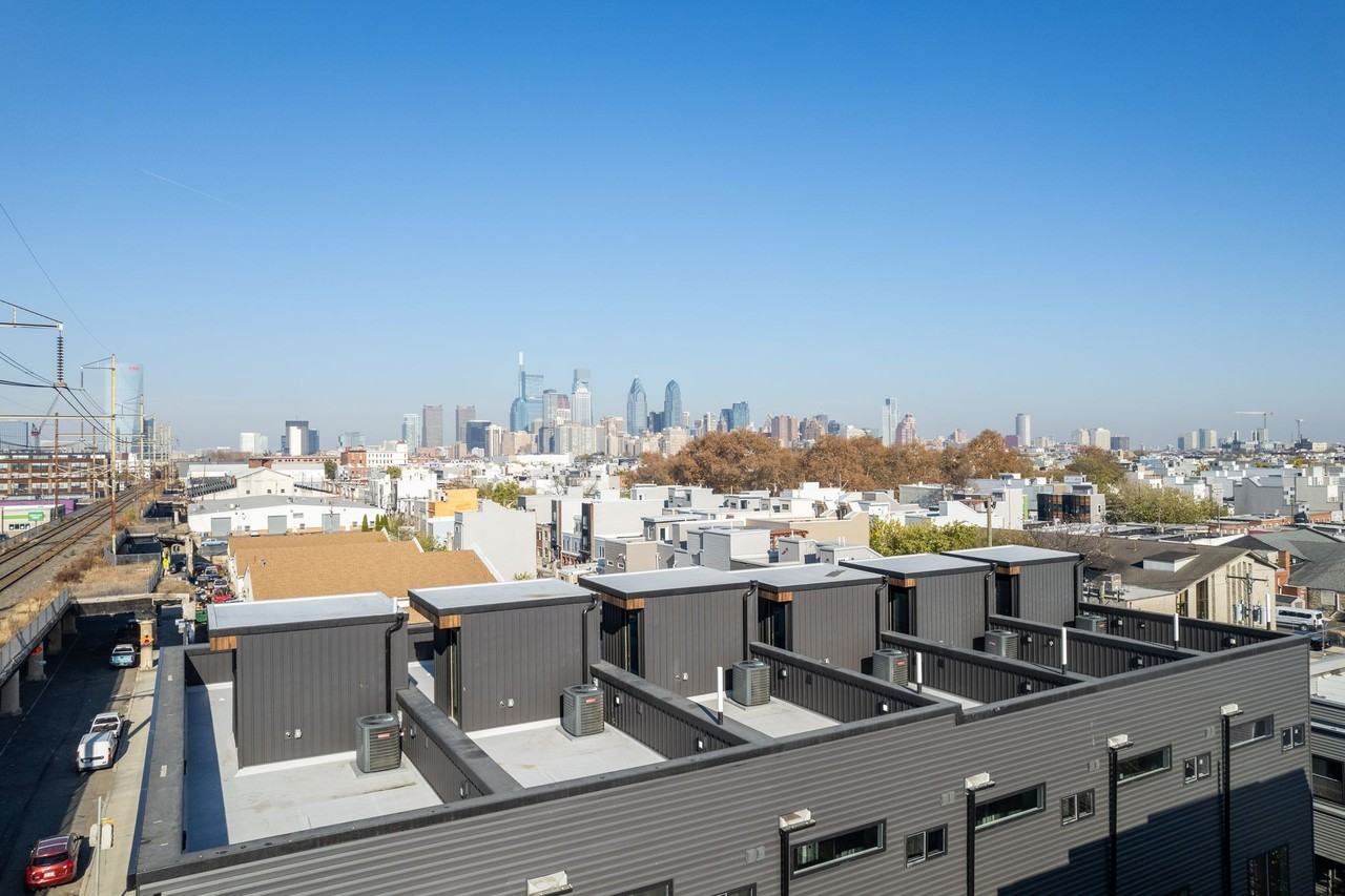 2460 Dickinson Street #1 - Photo 3 of 40