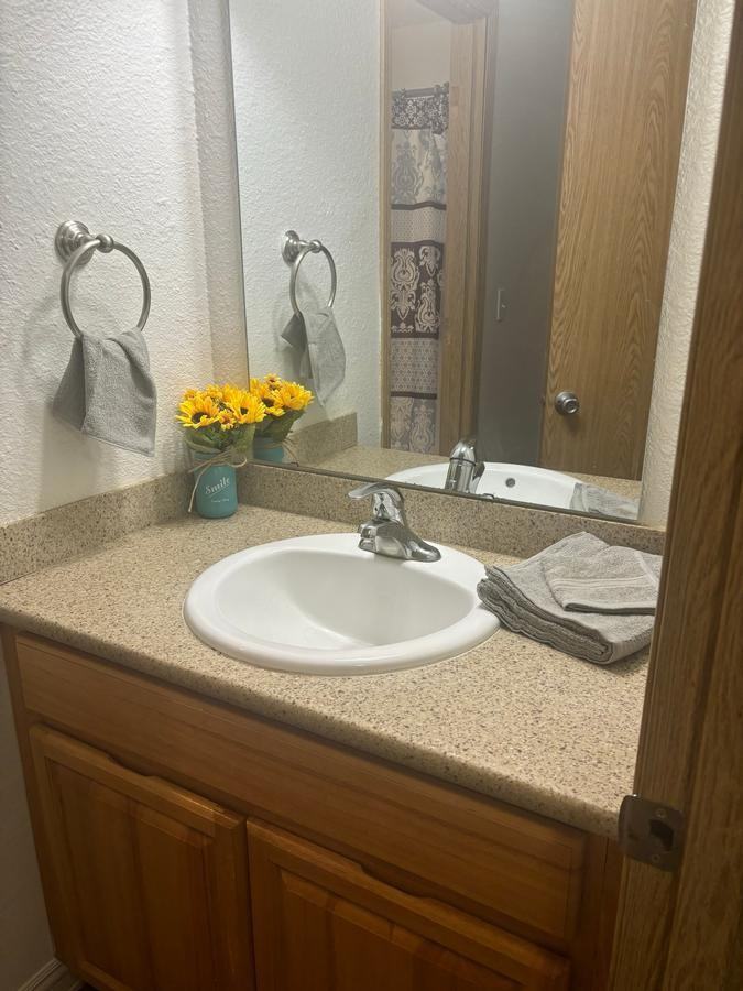 3307 College St Se - Photo 6 of 10