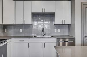 featured image of 8548 W Henderson Way