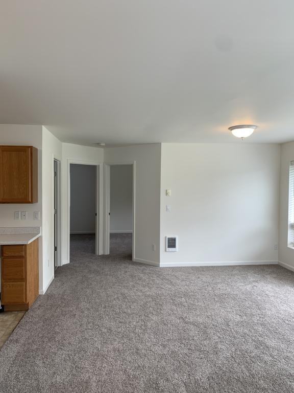 231 Nw 3rd St - Photo 3 of 11