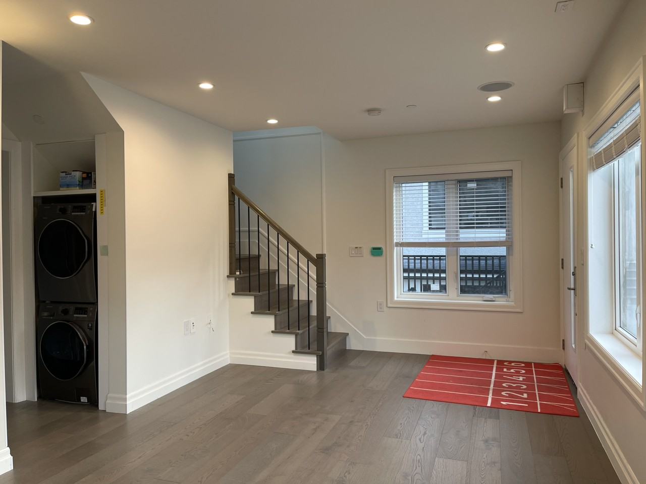 4677 W 8th Ave - Photo 3 of 10