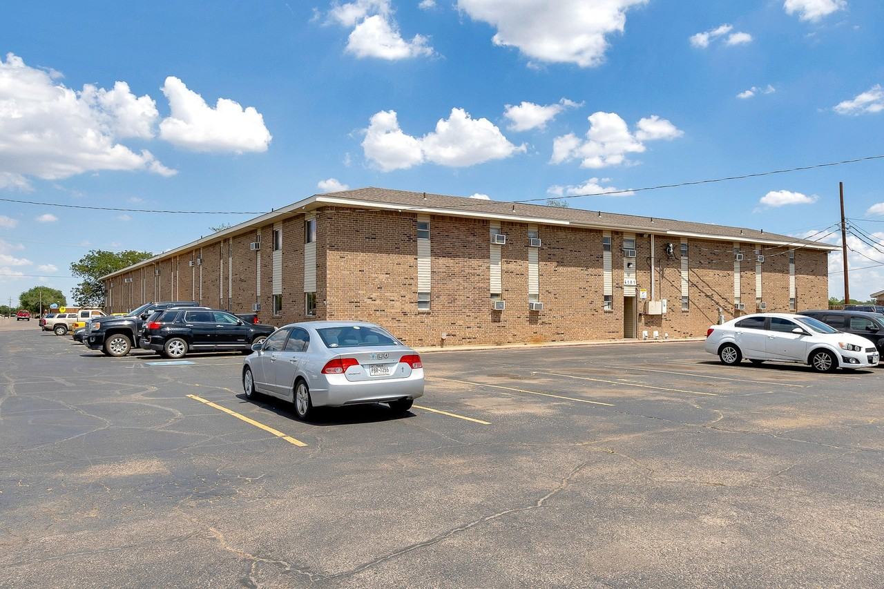 Belmont - Photo 5 of 19