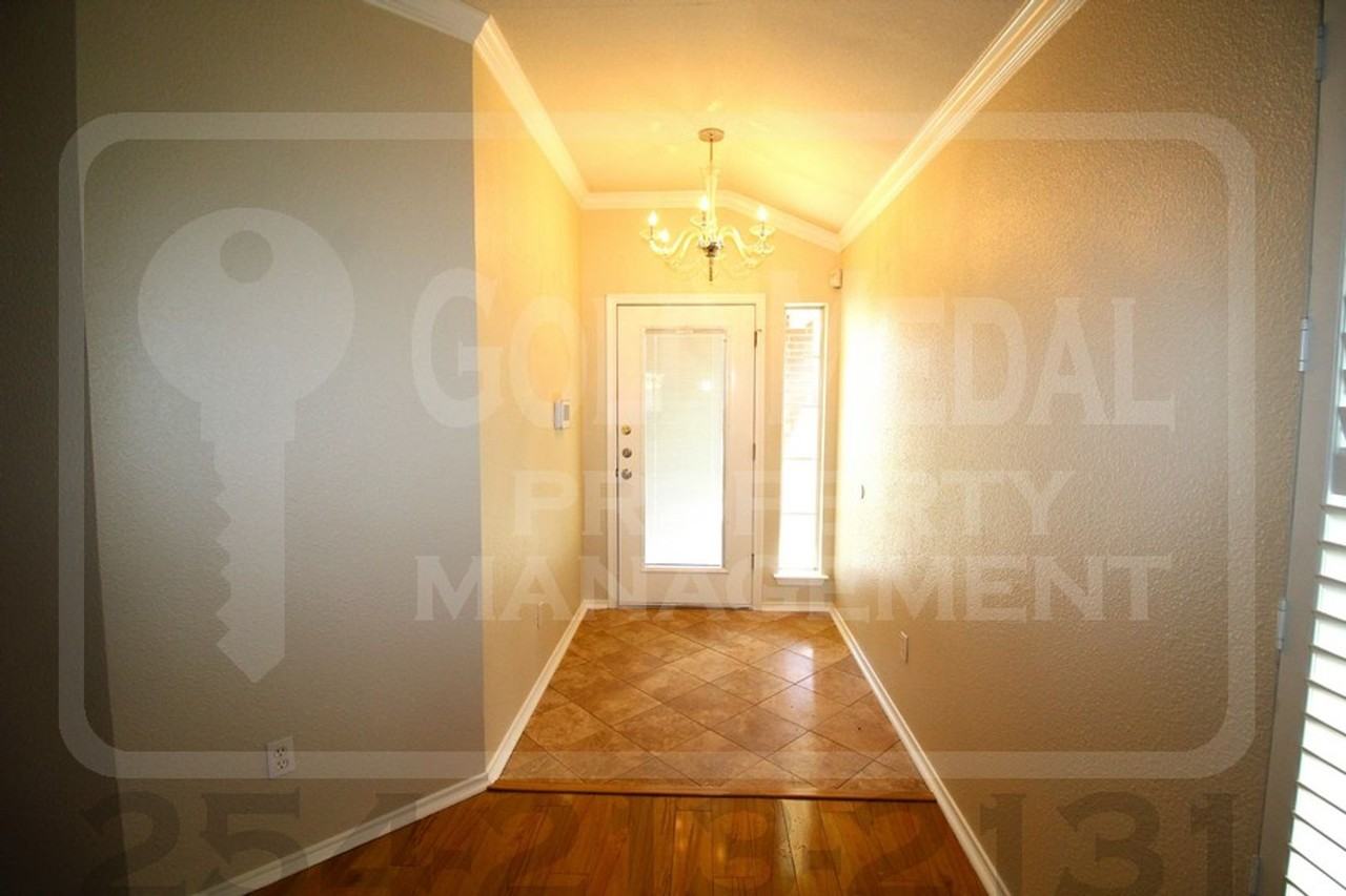 106 Harvest Loop - Photo 4 of 32