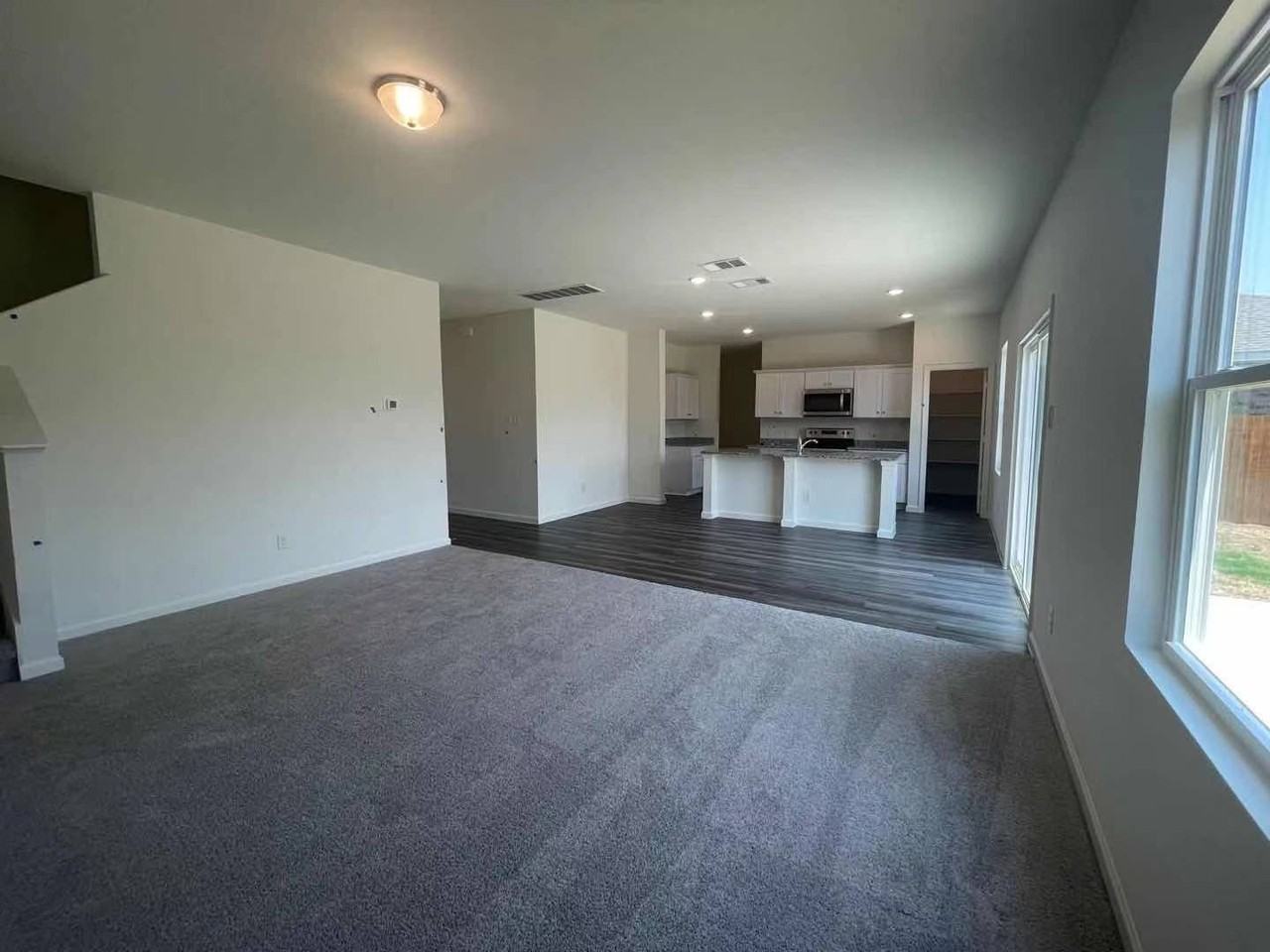 10345 Castle Lyons Ln - Photo 2 of 10