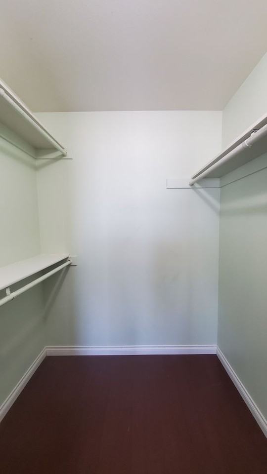 2452 N Rhode Island Ct - Photo 6 of 21