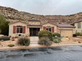 featured image of 1140 E Fort Pierce Dr #35