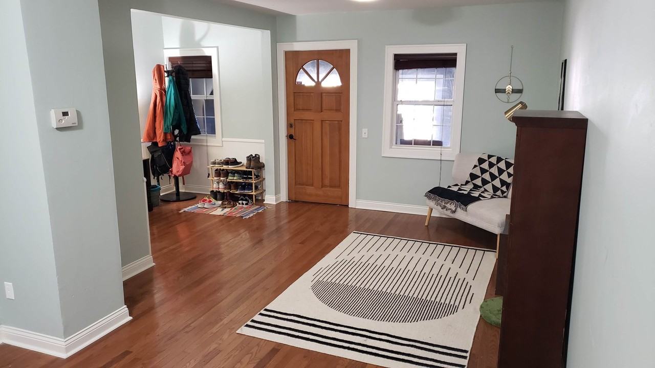 1537 E North Ave - Photo 6 of 26