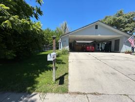 5148 W Clinton St - Photo 1 of 1