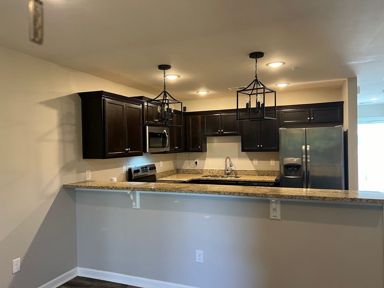 125 S Shore Blvd - Photo 5 of 22