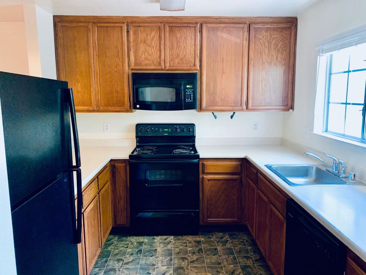 189 Tuscany Place - Photo 2 of 4