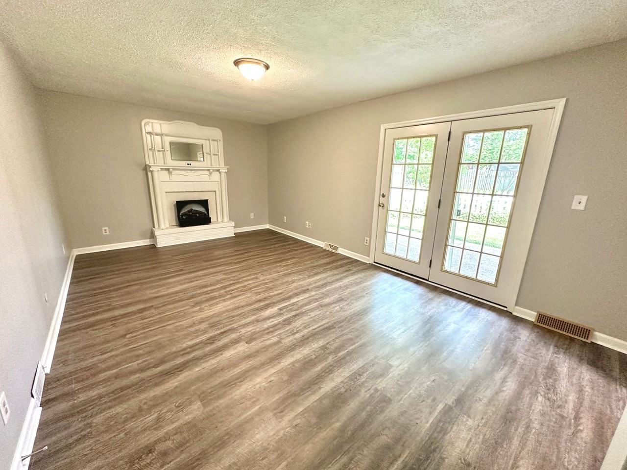 4532 Timberwilde Dr - Photo 7 of 26