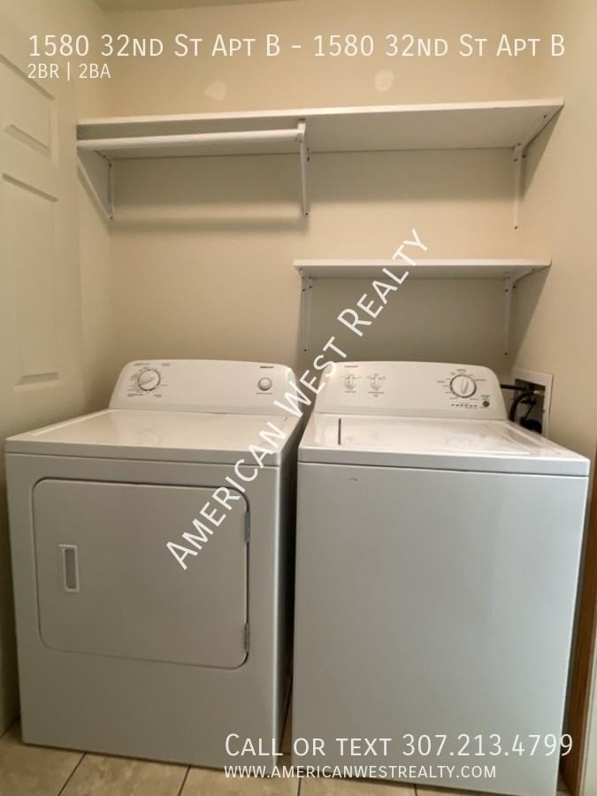 1580 32nd St Apt B - Photo 6 of 9