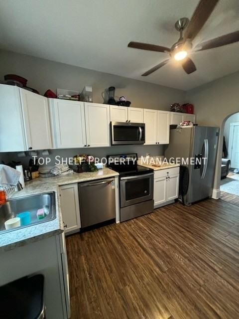 1233 E 12th St - Photo 3 of 7