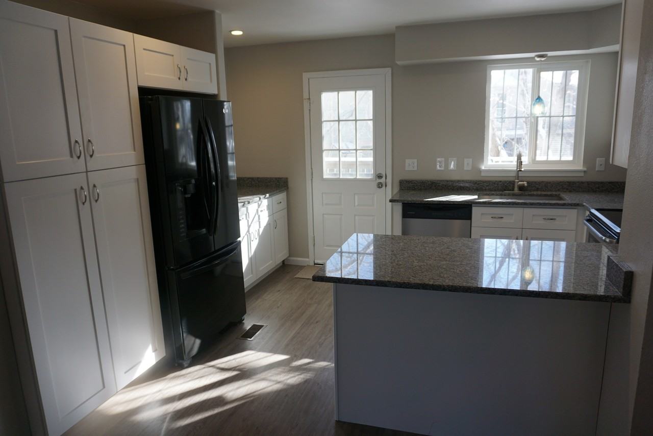 10252 W Dartmouth Ave #10252 - Photo 4 of 14