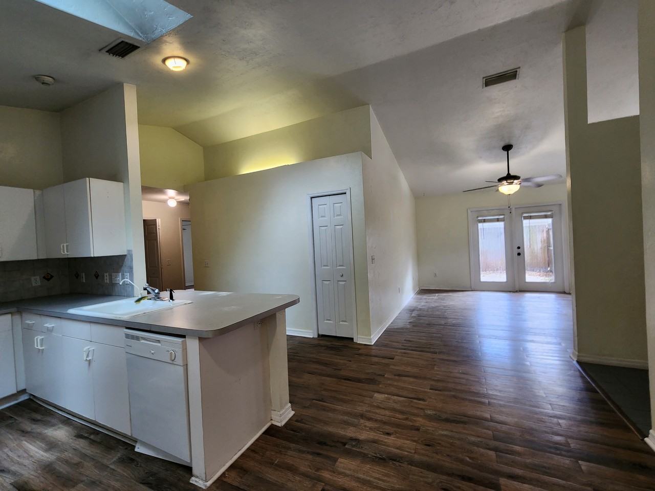 2027 Sw 73rd St #NA - Photo 6 of 26