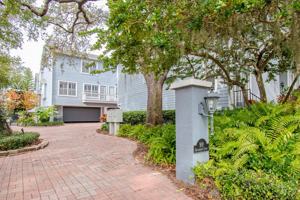 featured image of 919 S Rome Ave #12