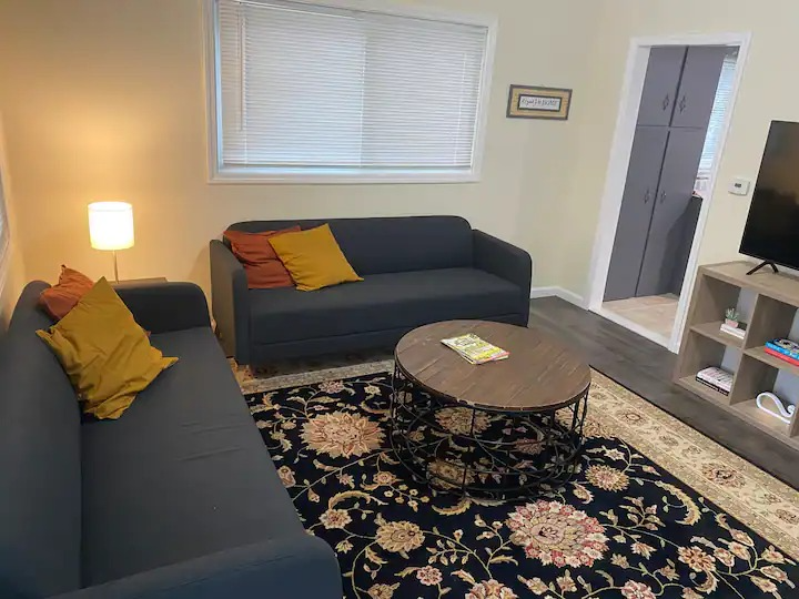 31 Fairview St - Photo 2 of 12