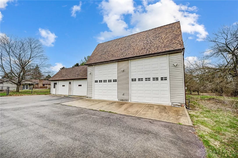 5225 Rudy Rd - Photo 2 of 2