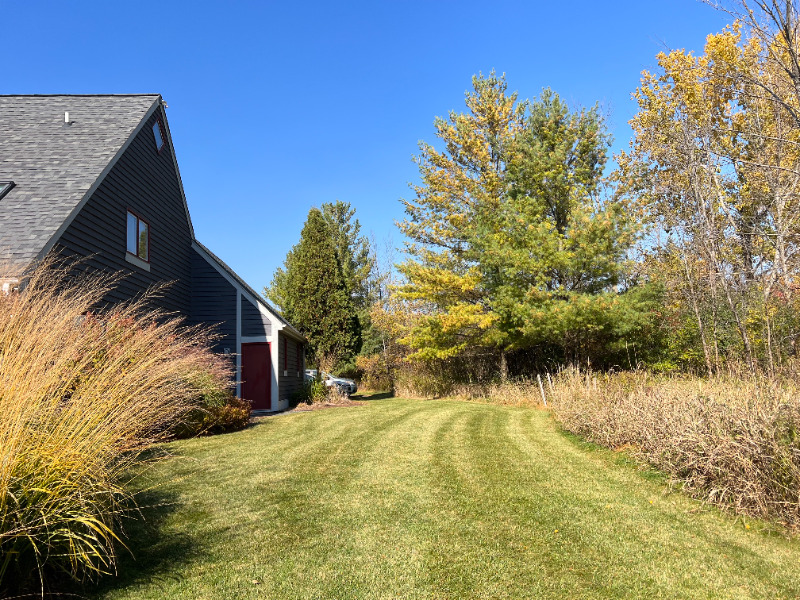 11830 N Country Ln - Photo 2 of 16