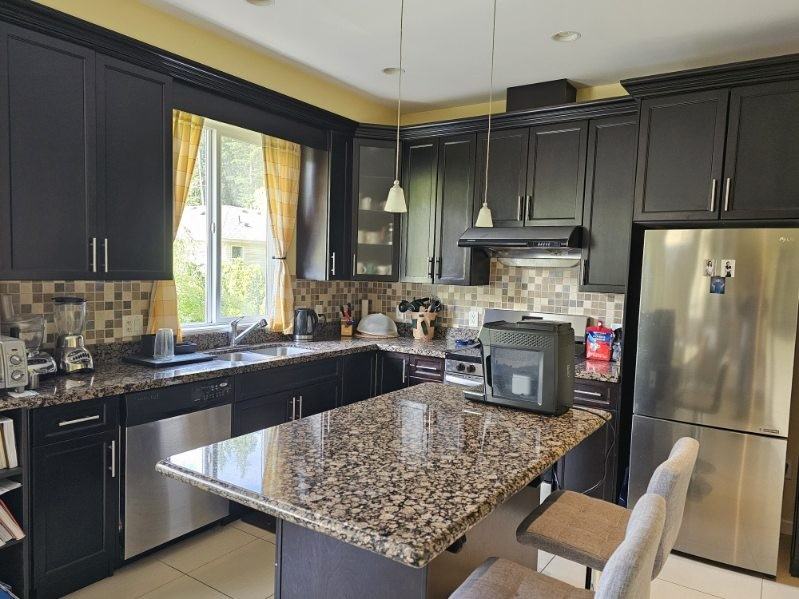 65890 Cottonwood Dr #1 - Photo 2 of 22