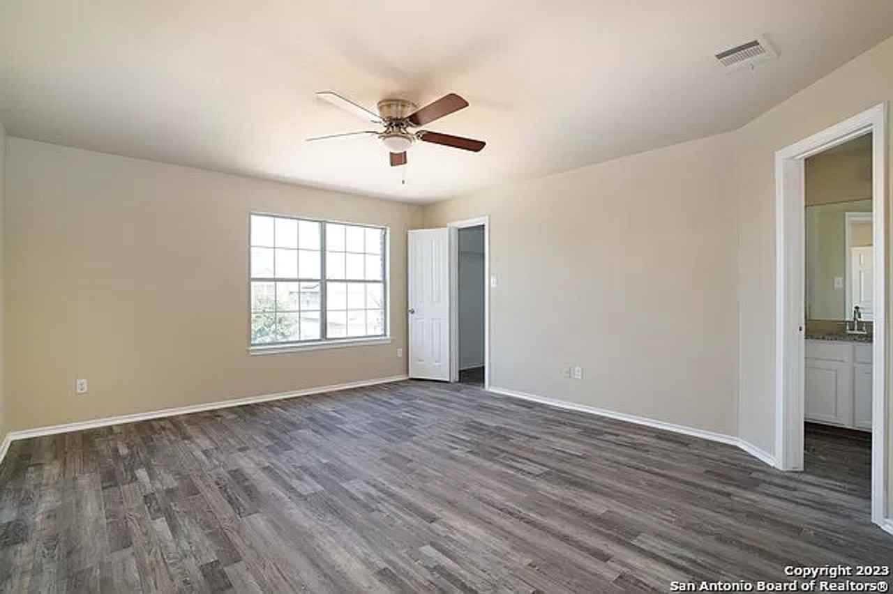 4910 Baloc Farm - Photo 3 of 22