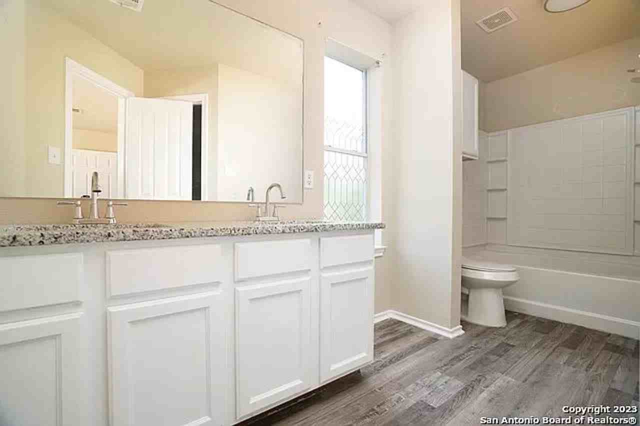 4910 Baloc Farm - Photo 5 of 22