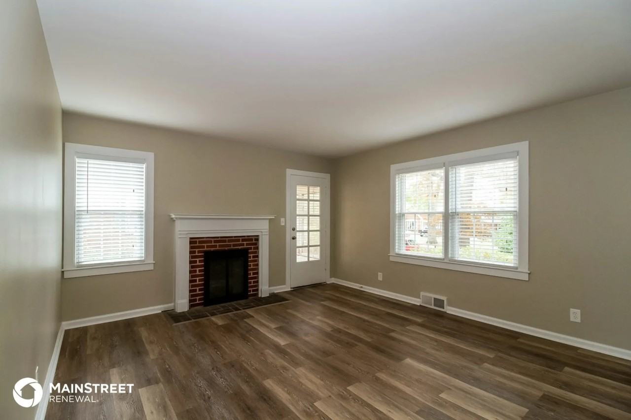 330 E Esplanade Ave - Photo 3 of 15