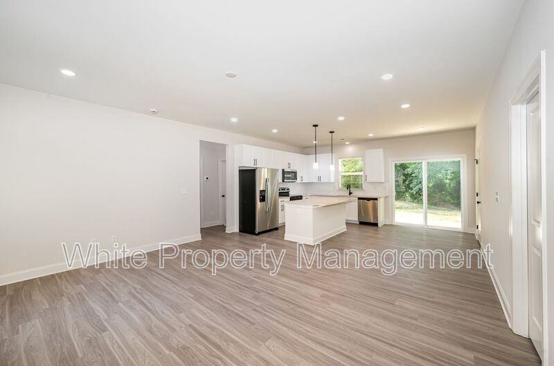 412 Hampton St - Photo 5 of 18