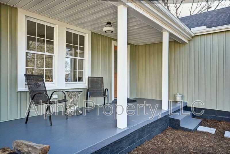 407 S Florida Ave - Photo 2 of 32