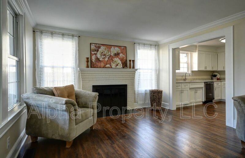 407 S Florida Ave - Photo 4 of 32
