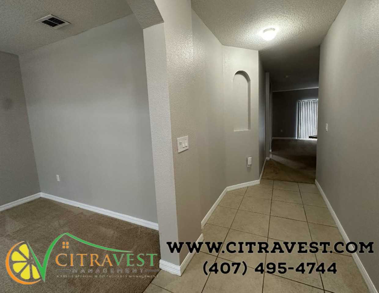 1645 Wallace Manor Blvd - Photo 2 of 15