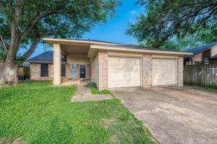 11203 Pender Ln - Photo 1 of 1