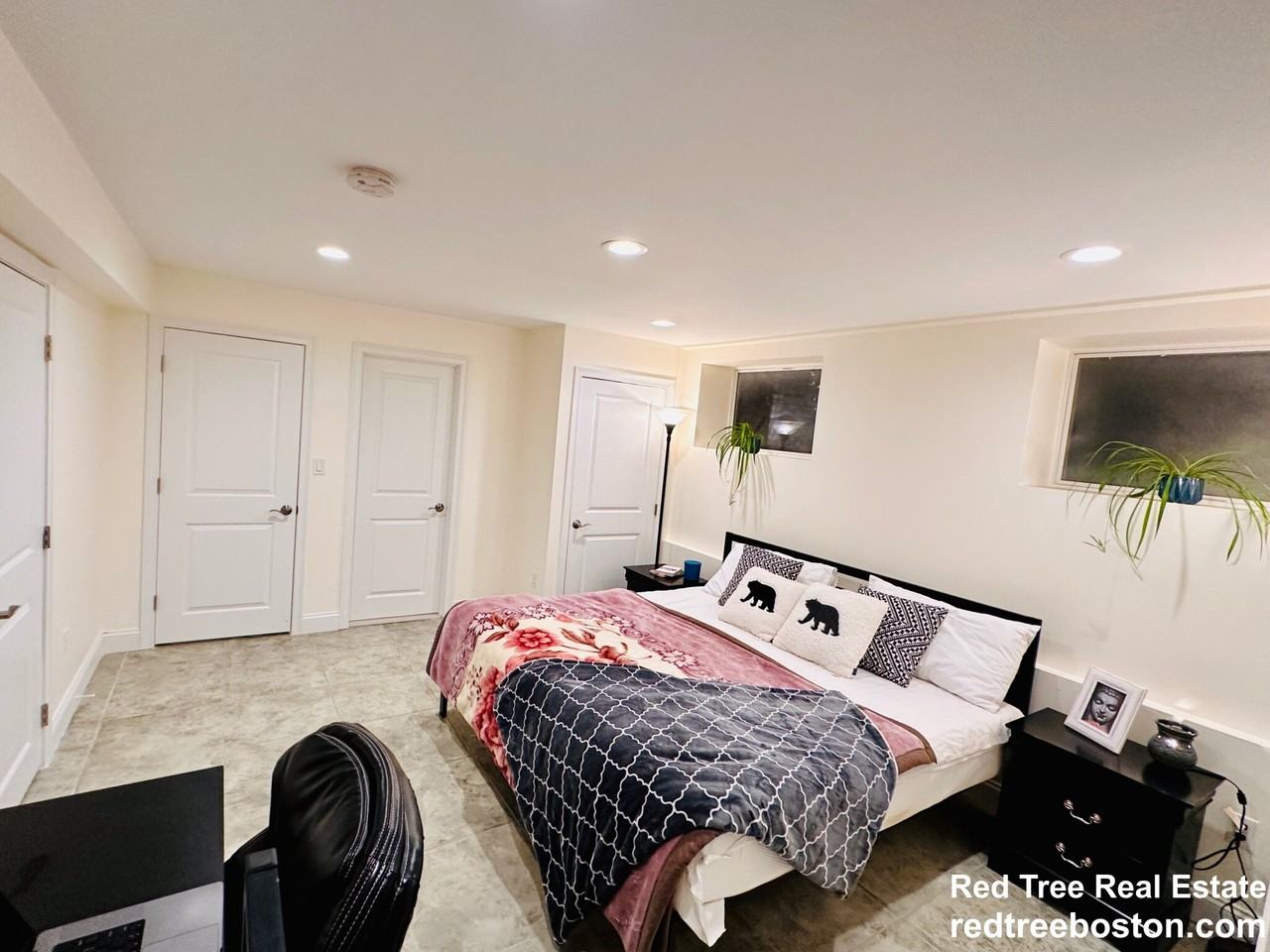 18 Senator Bolling Cir #B - Photo 3 of 32