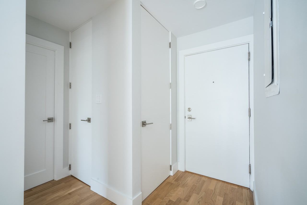 337 Harvard St #J3 - Photo 5 of 18