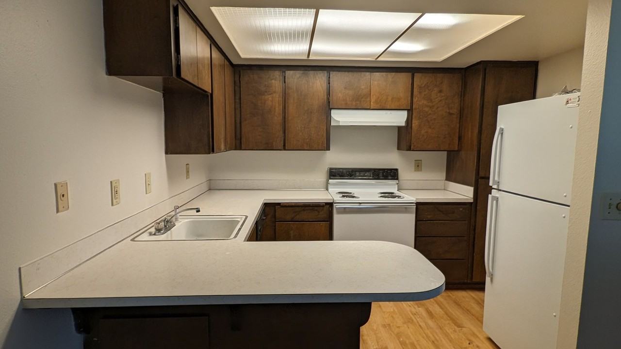 8609 8th Ave W #1 - Photo 3 of 11